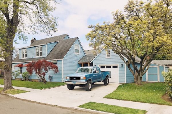 Essential Home Maintenance Guide for Homeowners: Edition