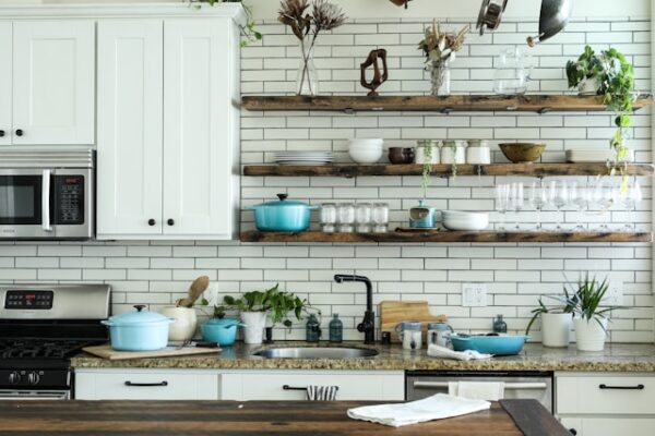 Quartz Countertops: A Smart Choice for Family Kitchens
